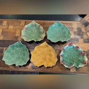 Bordallo Pinheiro set of 5 grape leaf shaped plates